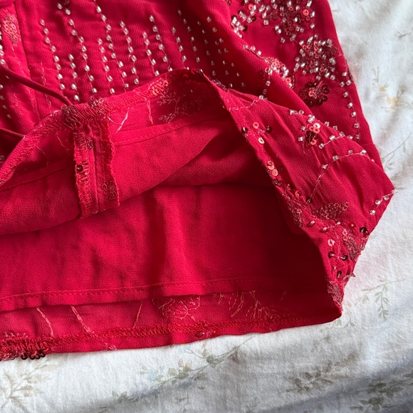 Edikted red sequin open back mini dress size XS excellent condition never worn - Picture 8 of 8